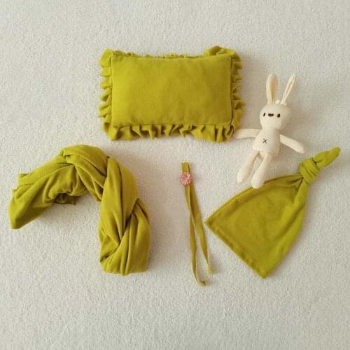 J60B 5Pcs Baby Receiving Blanket Beanie Cap Pillow Doll Headwear Set Infants Swaddle