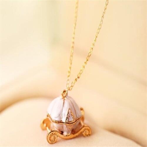 Cinderella Sweet Pumpkin Carriage Necklace Fairy Tale God Color Mother Magic Alloy Chains Exquisite Pendants Necklaces B146
