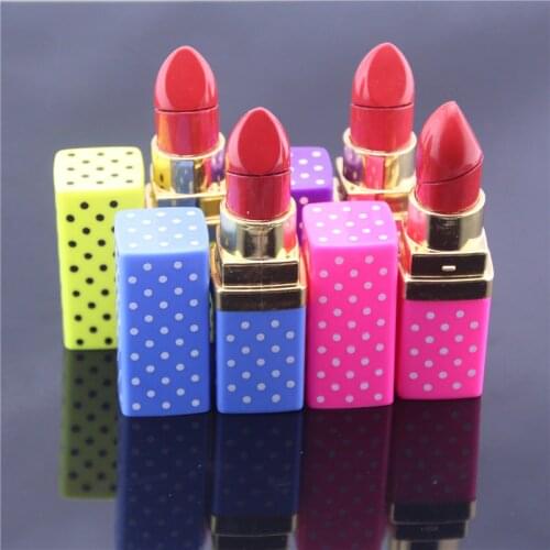 New Style Lighters Creative Lipstick Shape Butane Gas Lighter Open Flame Lighter Random Color NO GAS