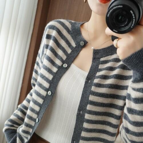 Cashmere cardigan striped sweater women Korean round neck 100% wool cardigan 2021 spring and autumn new all-match sweater jacket