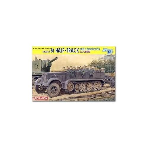 1/35 scale model Dragon 6545 Sd.Kfz.7 8-ton semi-track tractor type and crew