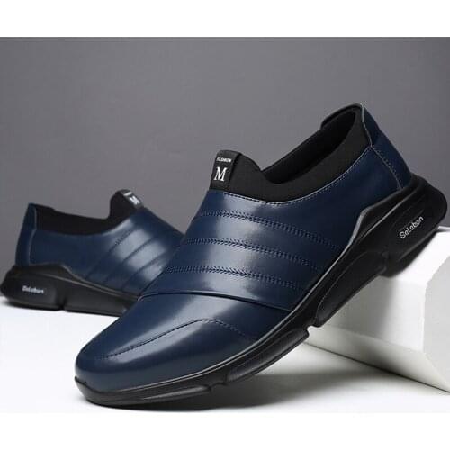 2021 New Fashion Loafers Men Shoes Leather Sneakers Summer Shoes Men Slip on Men Designer Shoes Zapatos Hombre Casual Footwear