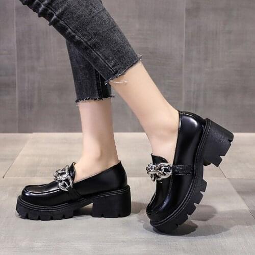 New Platform Female Footwear Casual Round Toe Preppy Chain Small Leather Shoes Fashion British Style Womens Shoes Women Loafers