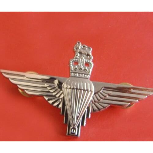 UK British ROYAL PARATROOPER METAL WINGS HAT BERET COCKADE CROWN BROOCH BADGE PIN SILVER