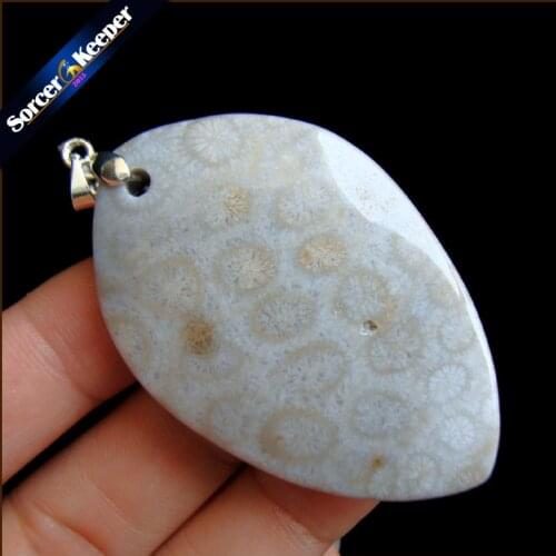 High Quality Natural Coral Fossil Chrysanthemum Stone Lucky Amulet Pendant Necklace For Women Men pendants Fashion Jewelry MS003