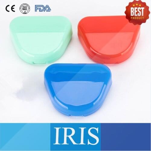 30 Pieces Top Selling Triangle Shape Denture Box/ Dental Retainer Case/ Plastic Dental Storage Triangle Denture Box