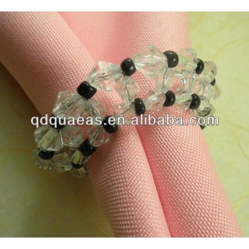 Beaded acrylic napkin ring
