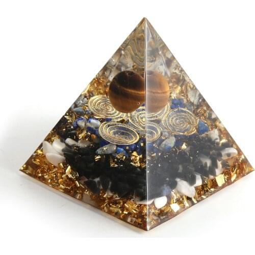 Chip Stone Orgone Pyramid Healing Crystal Energy Orgonite Pyramide EMF Protection Meditation Tool Resin Decorative Craft Jewelry