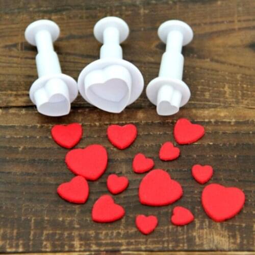 3Pcs/Set Kitchen Accessories Heart Cake Decorating Tools Cake Sugar Sugarcraft Plunger Cookie Cutter Diy Mold Christmas Baking