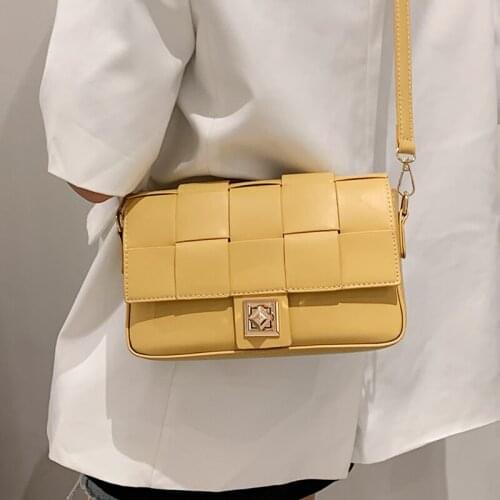 Small Weave Crossbody Bags for Women Summer Pu Leather Handbag with Lock Flap Messenger Bag Ladies Plaid Design Shoulder Bag Sac