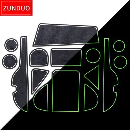 ZUNDUO Anti-Slip Gate Slot Cup Pad For Toyota RAV4 2013 - 2018 RAV 4 Accessories Interior Non-Slip Door Mat Cup Mat Car Sticker