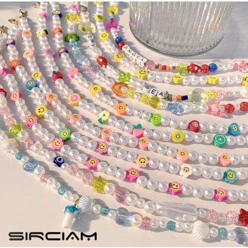 Simple Candy Heart Smiley Beaded Necklace For Women Handmade Bead Choker White Imitation Pearl Necklaces Sweet Vacation Jewelry