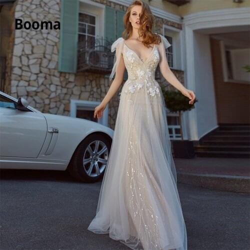 Booma Sparkly Wedding Dresses Sexy V-neck Lace Appliqued Soft Tulle Beach Boho Bridal Gowns Vintage Sleeveless Backless No Train