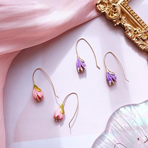 2pcs Fashion 3D The tulip Earrings Cute Flower Stud Earrings for Women Blossoms Earrings Female Jewelry