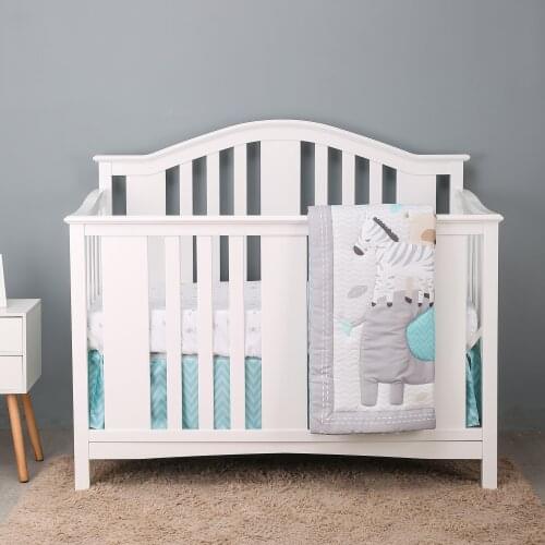 3 pcs Baby Crib Bedding Set for Boys and Girls hot sale including quilt, crib sheet, crib skirt