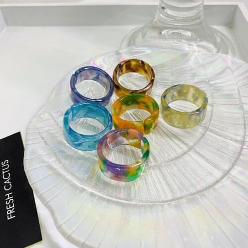 2021 New Gradient Texture Blooming Transparent Minimalist Colorful Acrylic Resin Open Circle Adjustable Rings for Women кольца