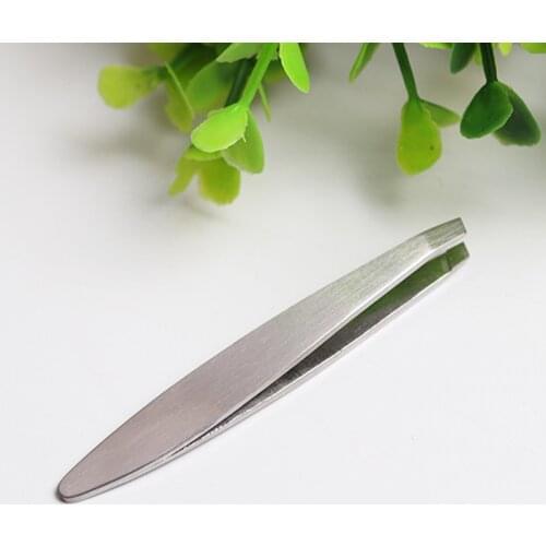 Connie Cona Eyebrow Tweezers