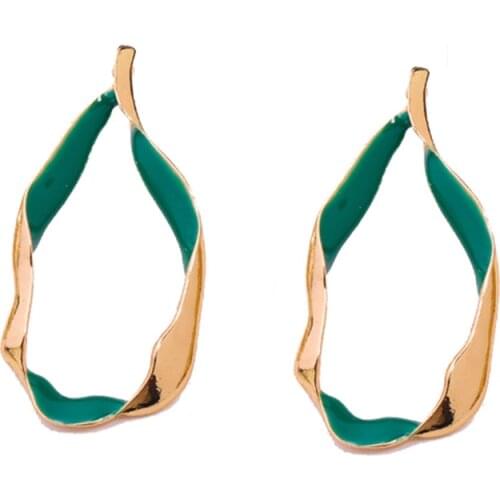 Vintage Twisted Irregular Gold Stud Earrings for Women Party Clothes Accessories Mujer Kpop Trendy Studs Statement Earrings