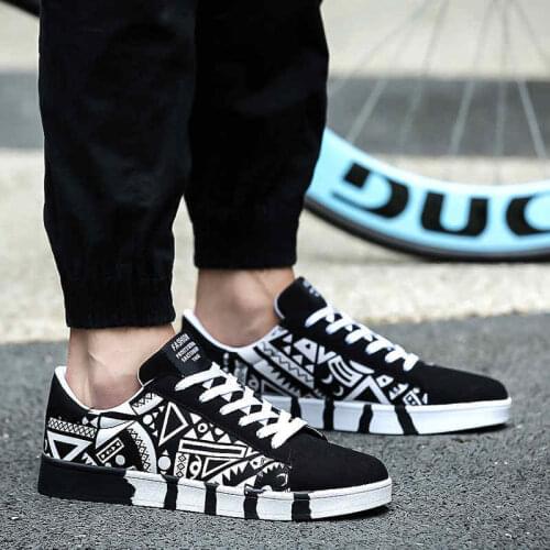 Male Sneakers Non-Leather Casual Shoes Sneaker Man Mens Shoes Rubber Sole Sneakers Female Brand Loafers Light Tenisky Couple