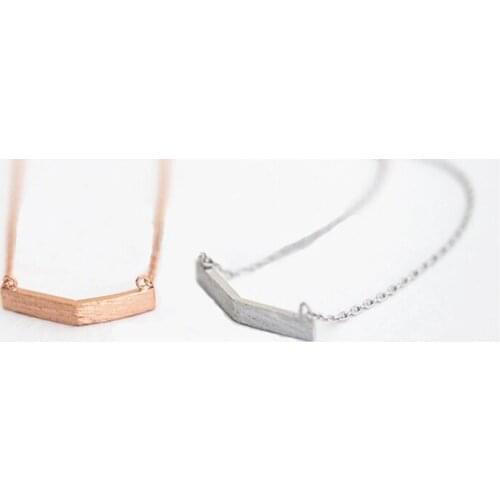 Fashion Rectangle Pendant Bend Rectangular Design Necklace Three Color Optional