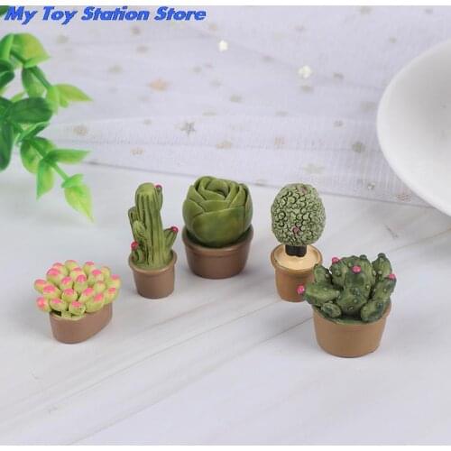 2PCS 1:12 Miniature Green Plants Decoration Dollhouse Furniture Decoration Accessories Random Sent