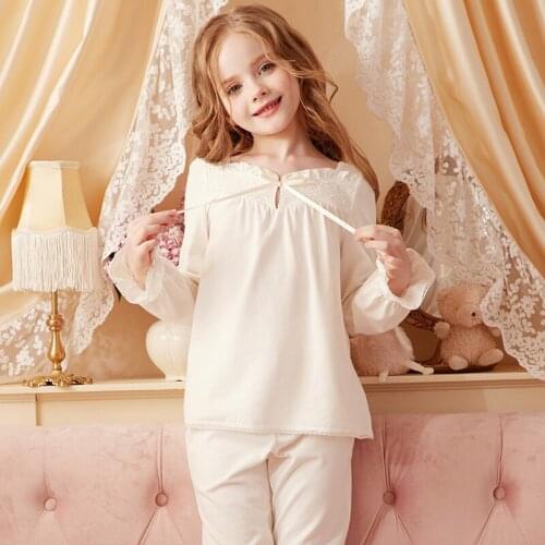 Lovely Floral Print Pajamas For Girls Autumn Spring Long Sleeve Thermal Sleepwear Kids Children Soft Cotton Leisure Home Clothes