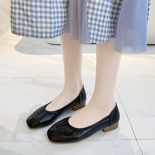 New Fashion Casual Woman Shoes Comfortable Flats Shoes For Woman Ballet Loafers Women Lady Slip On Breathable 2021 Spring Shoes