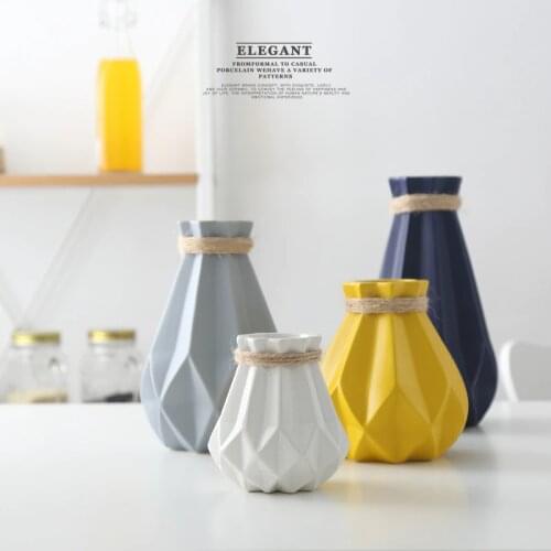 Nordic Style Ins Porcelain Vase Modern Brief Ceramic Flower Vases Room Study Hallway Home Plant Pot Wedding Decor Best Gifts