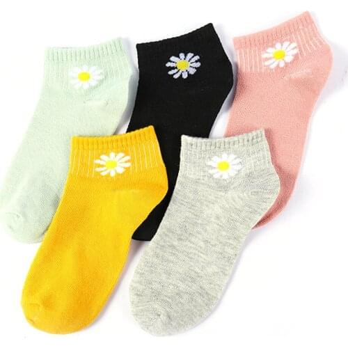 Women Sweet Daisy Flower Print Short Socks Harajuku Summer Cute Fashion Candy Color Female Low Ankle Socks