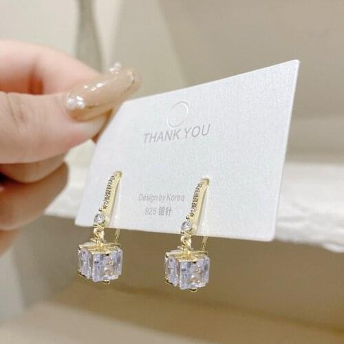 European And American Retro Gem Fashion Cute Small Earrings Simple Sweet And Elegant Square Pendant Ear Jewelry Female