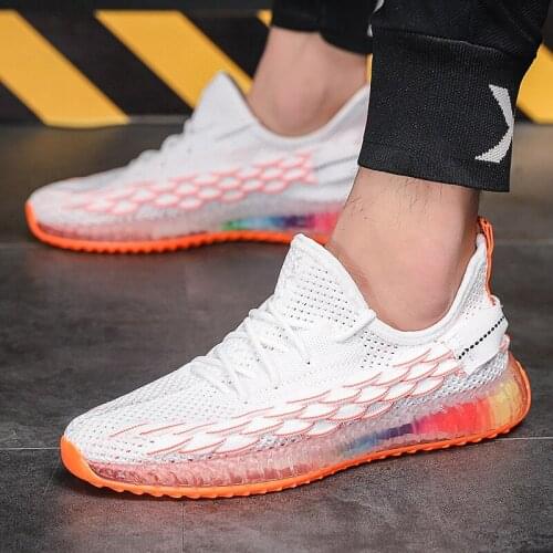 Mens Shoes Soft Soled Chaussure Homme Lightweight Antislip Sneakers Male Shoes Breathable Mesh Black Men Casual Running Shoes