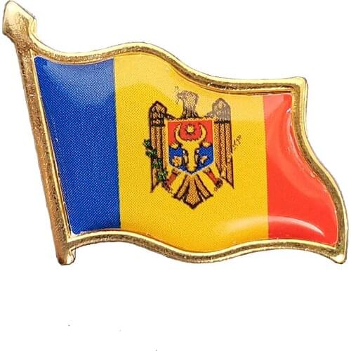Electroplated Gold Republic Of Moldova Flag Brooch Enamel Pins Badge Backpack/Hat/Collar/Tie Clips Decoration Accessories