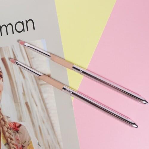 FB Style Lipstick Makeup Brush with Metal Cover Portable for Travel Lip Brush Pink