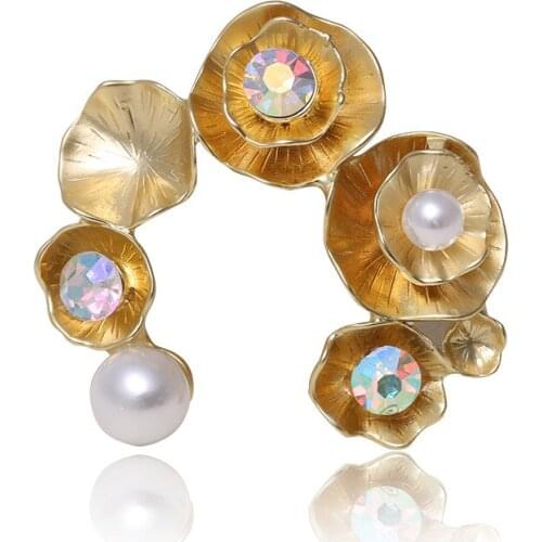 Matte brooch matte pearl brooches dumb dumb gold plating silver brooch coat coat diamond brooch restoring ancient ways