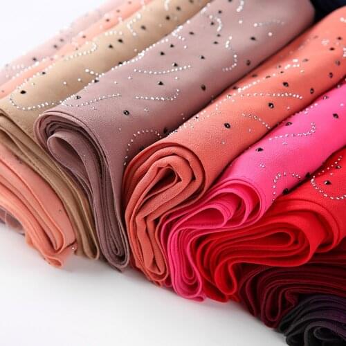 Luxury 2021 Muslim Women Pearl Chiffon Scarf Hijab 75cm*180 cm Fashion Diamond Lady Bandana Shawl Female Islamic Headscarves