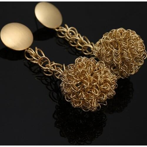 Longqu Dangle Earrings