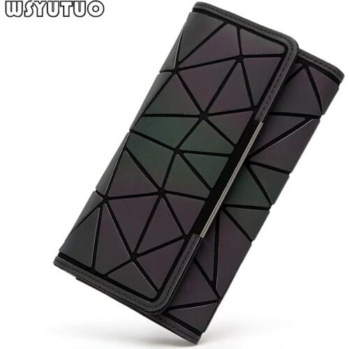 Long Wallet Women Wallets And Purses Zipper Luminous Standard Three Folds Wallet Ladies Clutch Card Holder Carteira Billfold