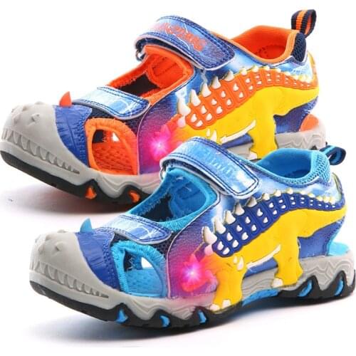 2020 Mesh 3D Dinosaur Baby Boys Sandals LED Sport Children Summer Shoes Sport Beach Kids Trainer Shoes Light Up Big Boy Footwear