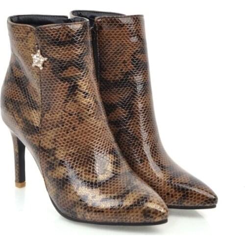 Big Size Ma'am Short boots Pure color Water drill Pointed Boot barrel High heel boots