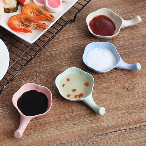 4Pcs Wheat Straw Sauce Dipping Bowls Seasoning Dish with Chopsticks Holder Handle