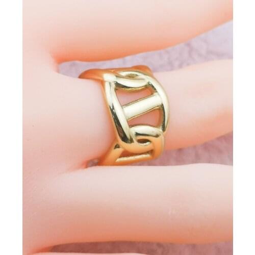 Ring Hot Sell Classic Style Gold Color Luxury Women Fashion Stainless Steel Jewelry