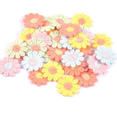 30Pcs/lot Lace Flower Trigon Appliques for DIY Hat Clothes Sewing Supplies Headwear Decor Stick-on Patches 26mm cp3038