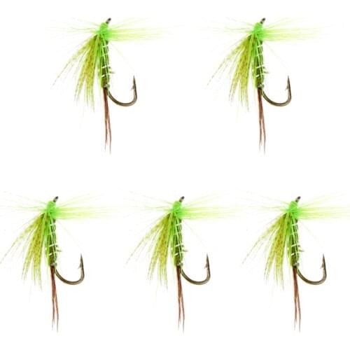 5 Pcs Fly Fishing Flies Assortment Wet Flies Lures Crankbaits Baits Tackle for Saltwater Freshwater Fishing