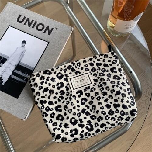Fashion Leopard Print Cosmetic Bag Canvas Washing Bag Large Capacity Women Travel Cosmetic Pouch Make Up Storage Bags Clutches