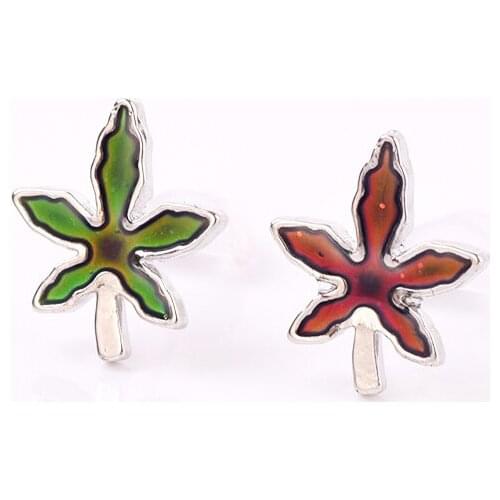New Enamel Mood Maple Leaf Stud Jewelry Mood Maple Leaf Earring Temperature Control Color Change Earring Woman Gift