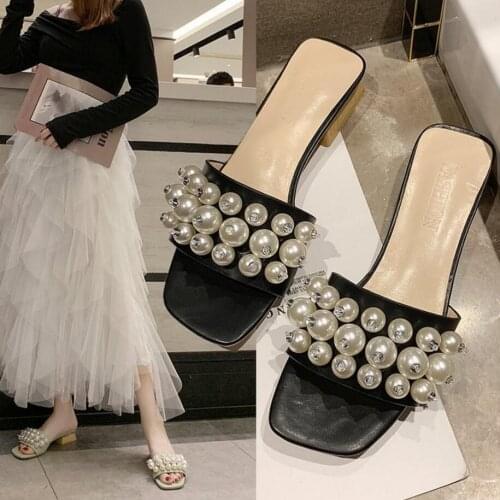 Big pearl decoration slippers women open toe med-high heels beading flip flops shiny crystal rivets slides shoes woman y1009
