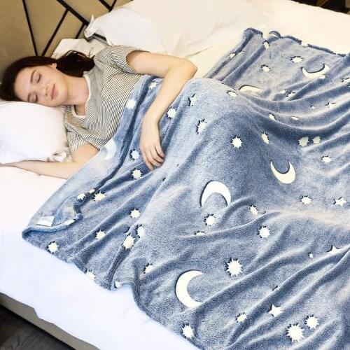 Magical Luminous Flannel Throw Blankets Night Fluorescent Fluffy Kids Blanket Star Moon Warm Sofa Bedspread Nap Leisure Covering