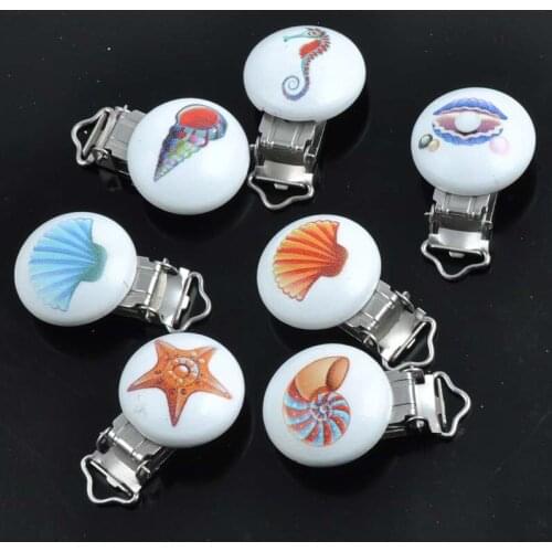 5 PCS Wood Baby Pacifier Clips Natural Color Painting Colorful Wooden Round with Metal Holders Kids Feeding 29x46mm mt0943