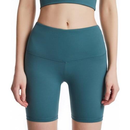 Fitness-Training Summer Naked-Feel Stretchy Workout Sport Leopard Print Tight Scrunch Butt Yoga Shorts With Pockets FSLS2054-S