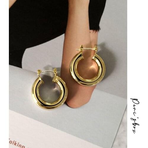 PerisBox 24mm Gold Thick Hoop Earrings for Women Brass Medium Plain Hoops Earrings Open Round Circle Earring Light Weight